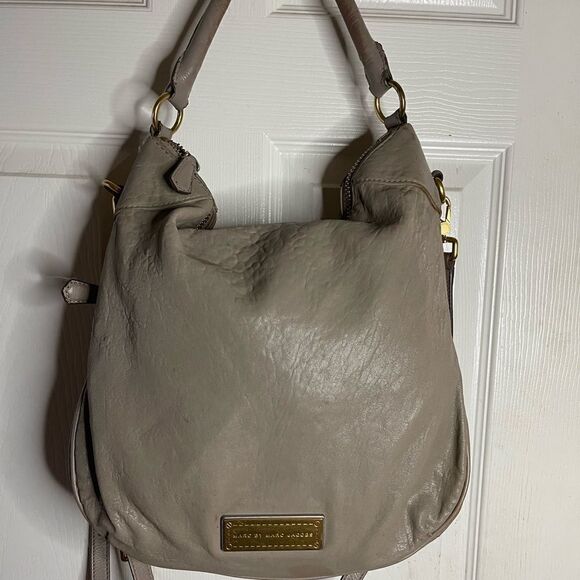 Marc by Marc Jacobs gray leather Hobo convertible  bold gold tone hardwa… - Picture 1 of 16